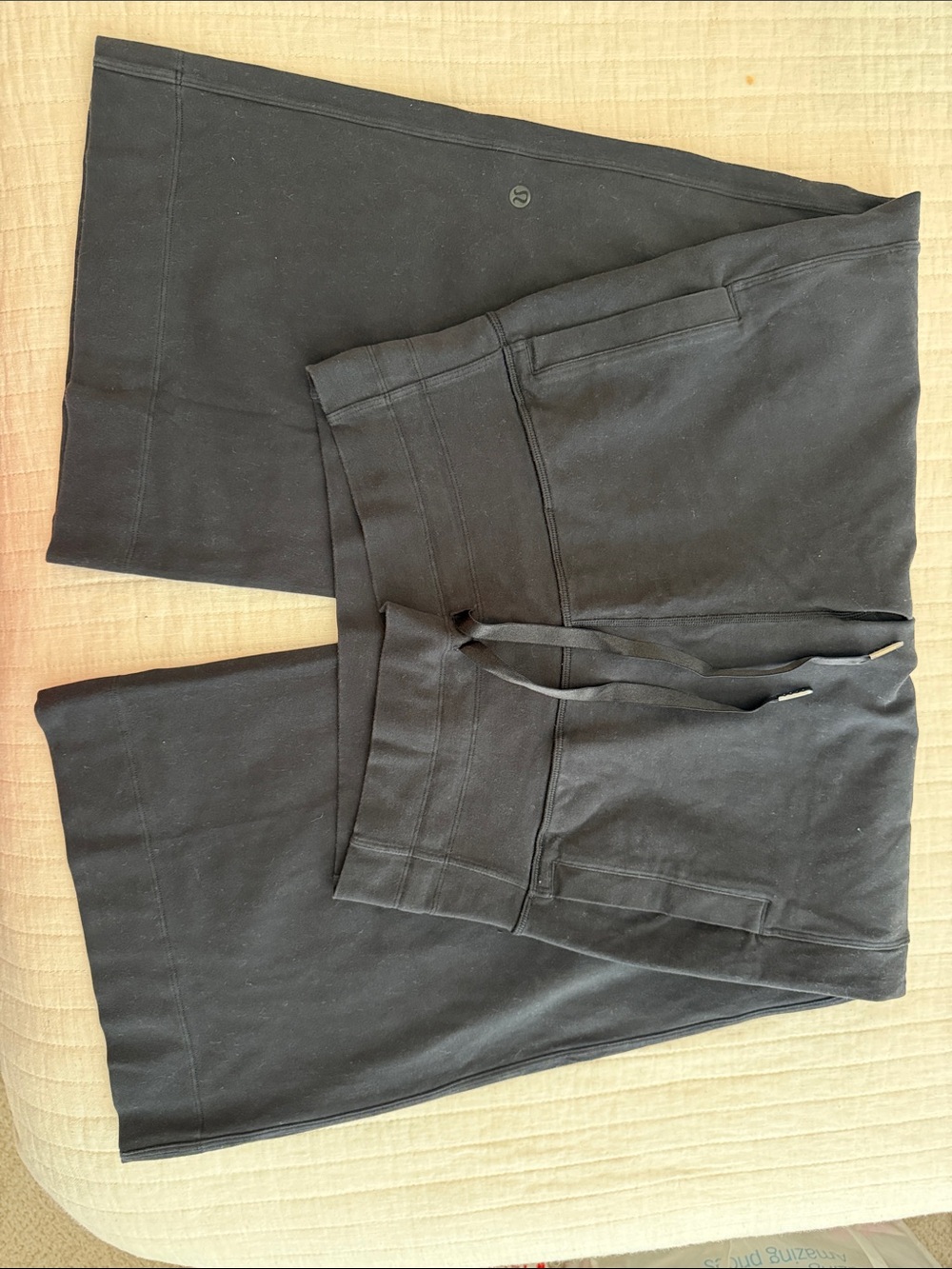 lululemon athletica Men's Black Wide-Leg Drawstring Sweatpants
